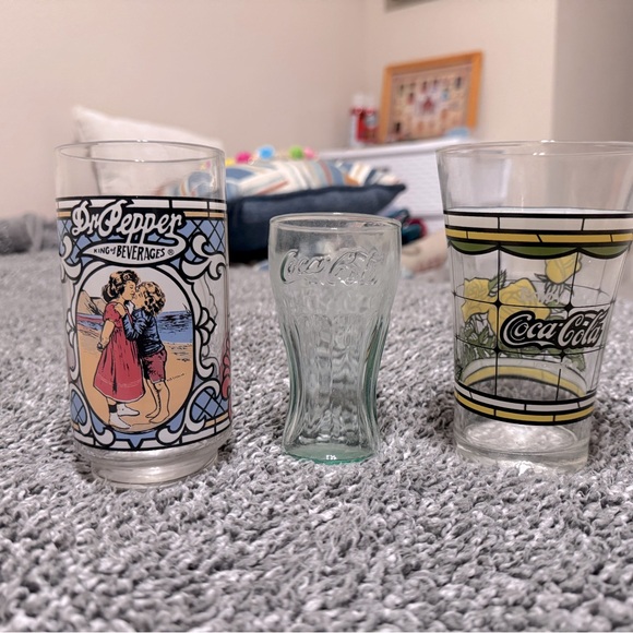 Vintage Dr Pepper and Coca-Cola Glass Set - Picture 2 of 2